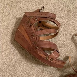 Bedstu Juliana wedge size 7.5